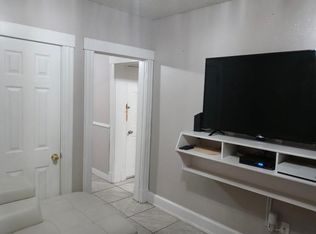 22 Norman St FLOOR 1, Manchester, CT 06040