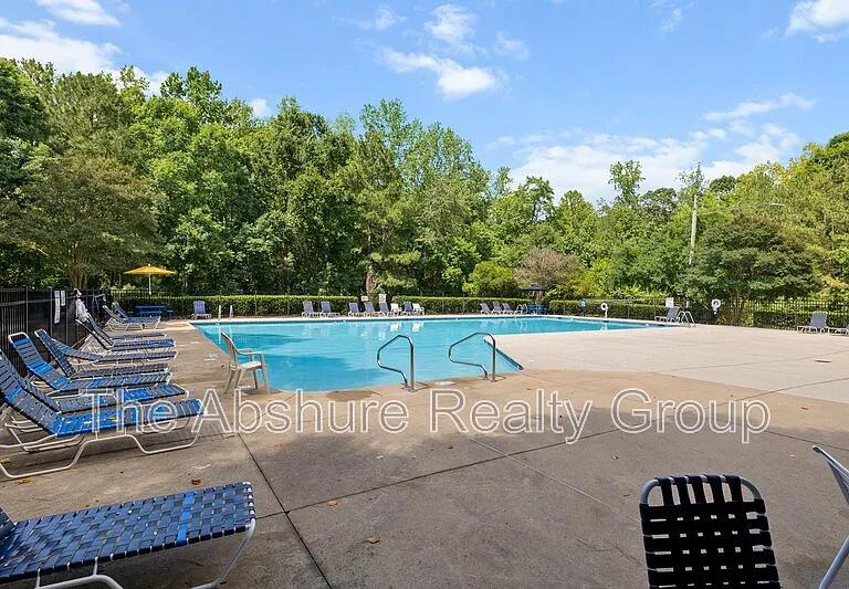 5216 Carriage Pine Dr — Photo 46