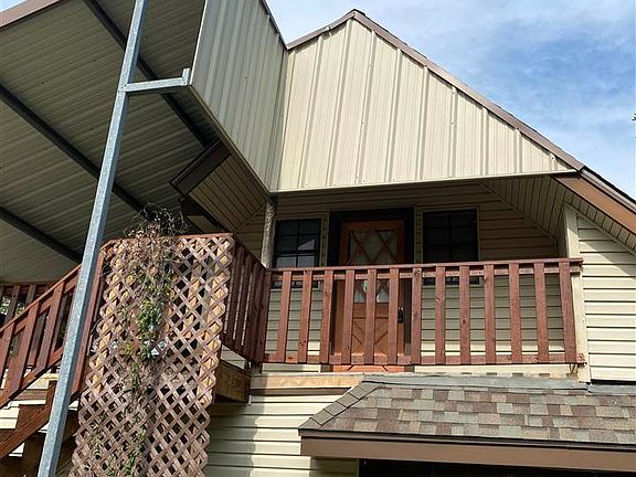 2nd image of 247 Kibbe Ave