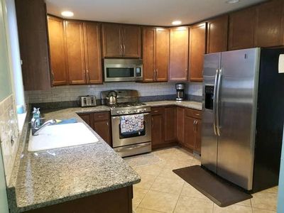 6927 W Balmoral Ave, Chicago, IL, 60656