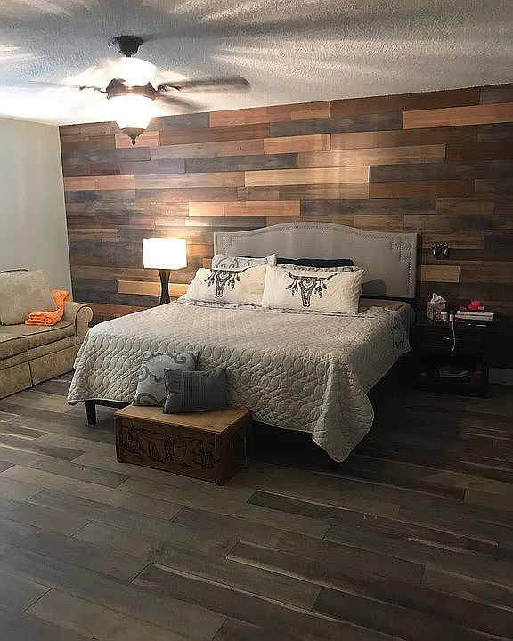 1st image of 601 Coral Way