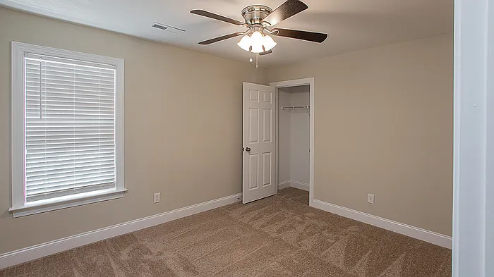 401 Hannah McKenzie Dr — Photo 28