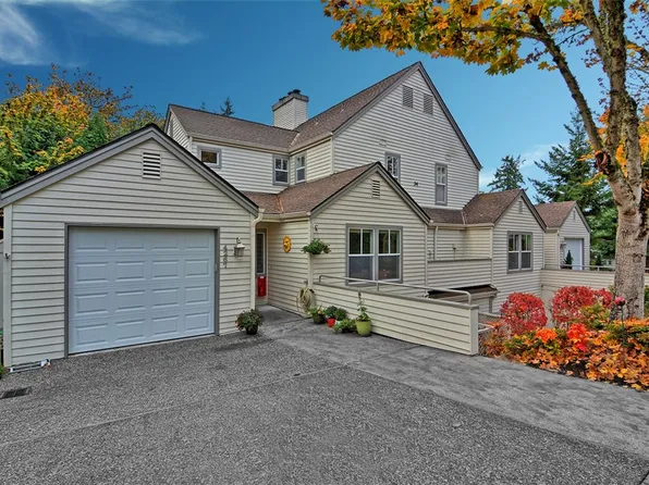 4267 Providence Point Dr SE #2105, Issaquah, WA 98029