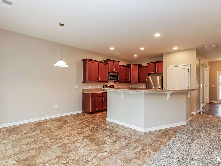 198 Weeping Cypress Dr — Photo 5
