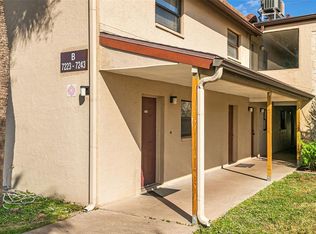 7223 Cloister Dr #111, Sarasota, FL 34231