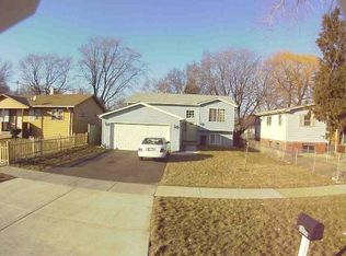 1600 14th St, Waukegan, IL 60085