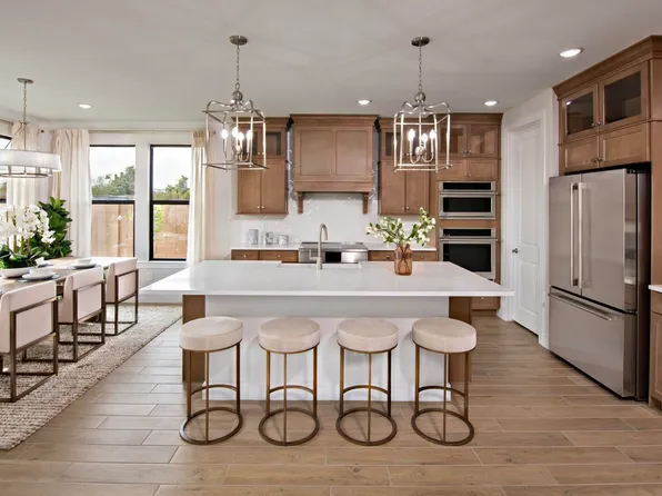 8022 W Royal Palm Road, Peoria, AZ 85345