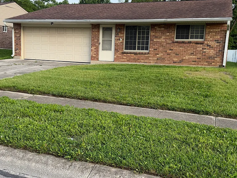 7982 Rustic Woods Dr — Photo 1