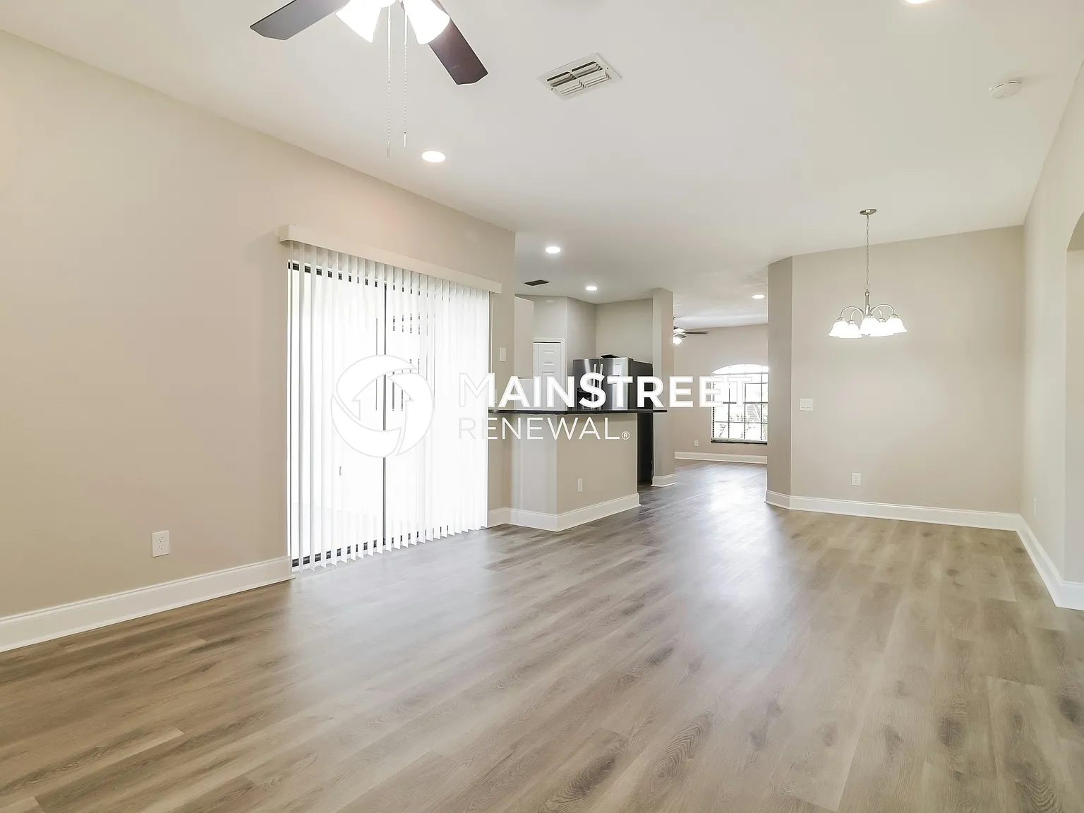 4510 6TH ST W — Photo 2