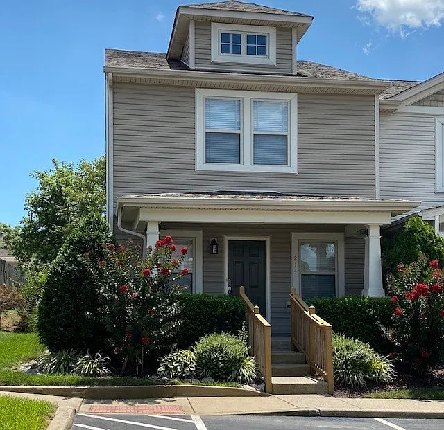 735 Tulip Grove Rd #214