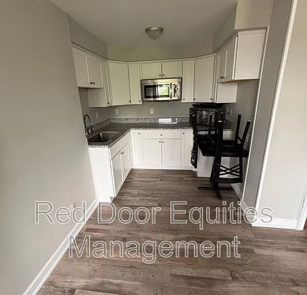 123 N Broad St #502 — Photo 5