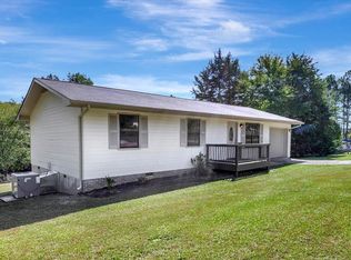 10916 Dolly Pond Rd, Ooltewah, TN 37363