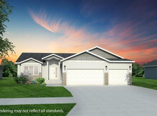 1216 22nd Ave W, West Fargo, ND