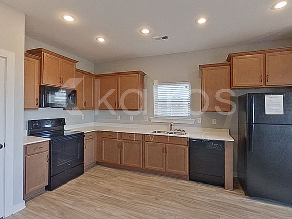 4th image of 26159 Valley Ridge Rd