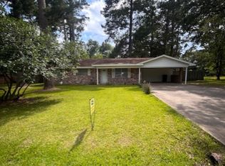 104 Summerset Dr, Lufkin, TX 75901
