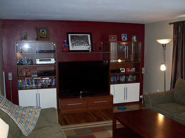 2nd image of 212 Lytton Rd