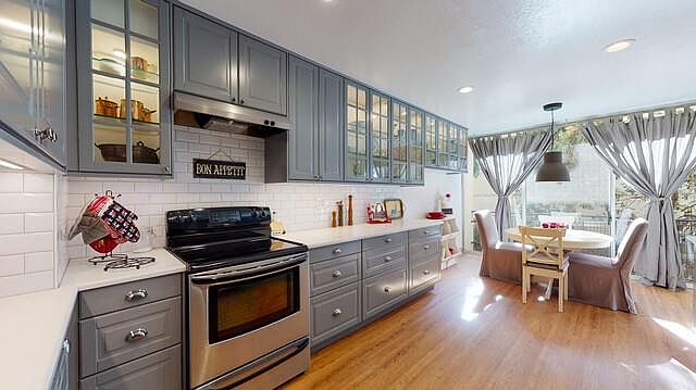 1st image of 455 Grant Ave APT 4