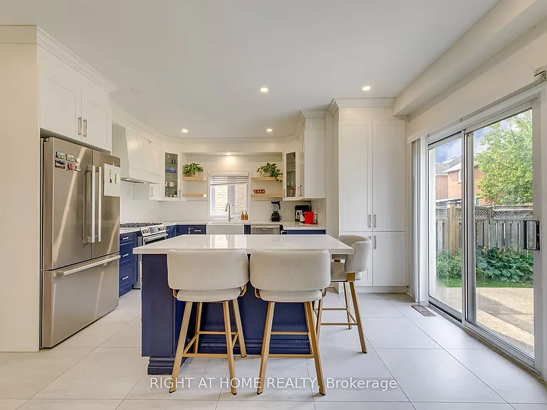 2244 Overfield Rd — Photo 12
