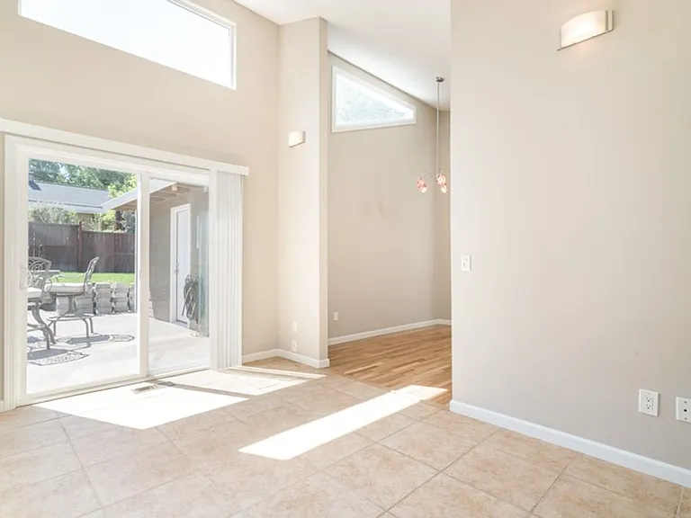 4804 SW Palatine St — Photo 17