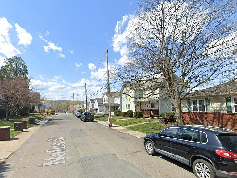 62 Nafus St #A — Photo 3