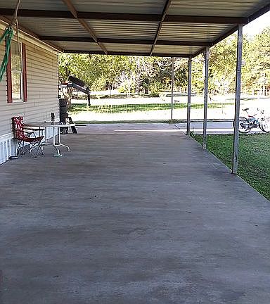 2nd image of 1579 County Road 297