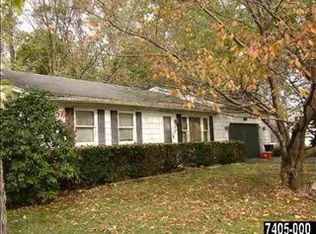 240 Lincolnway Dr, York, PA 17408