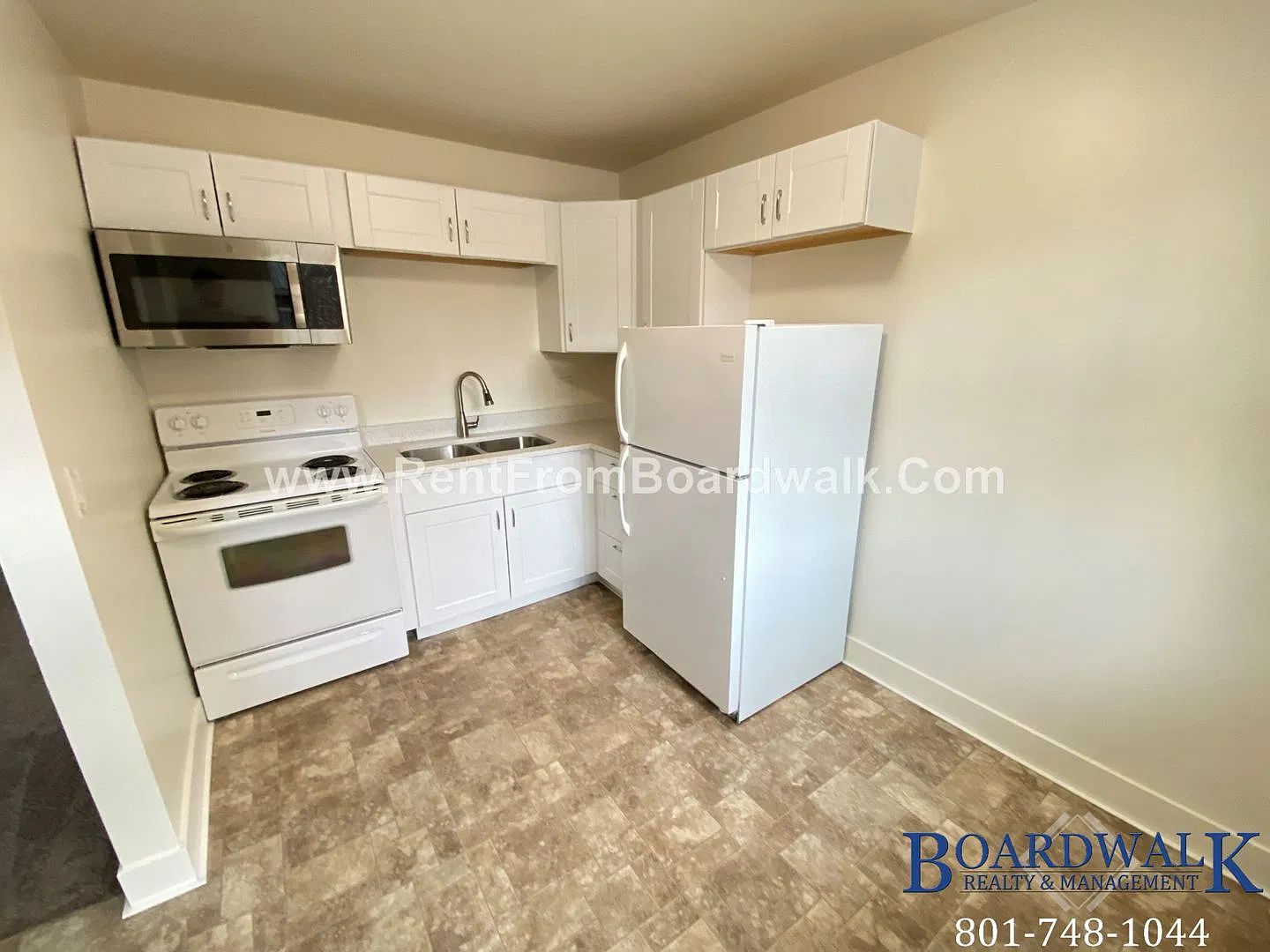 675 E 5th Ave — Photo 2