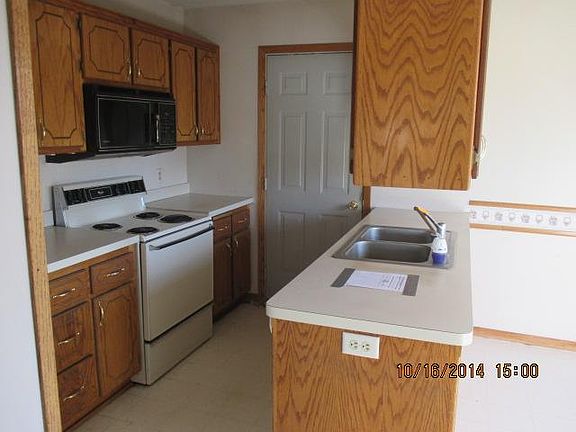 4th image of 25855 Rum River Dr NW