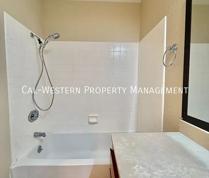 1400 Bowe Ave #1607 — Photo 15