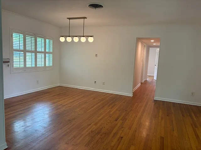 958 Hanover Ave — Photo 6