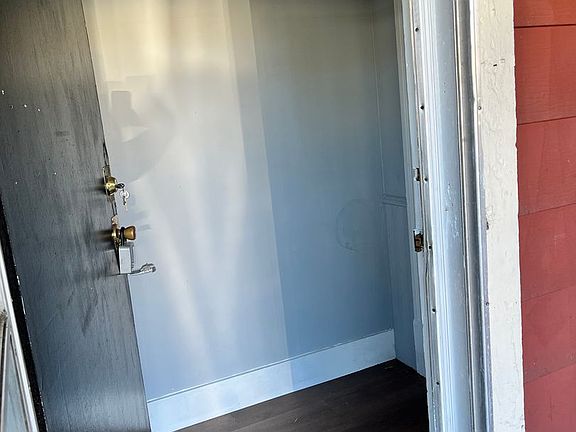 3rd image of 1396 Glover St Unit A