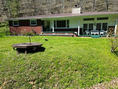 1634 Little Lefthand Rd, Looneyville, WV, 25259