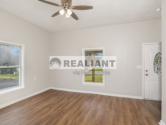 3rd image of 26 Needmore St