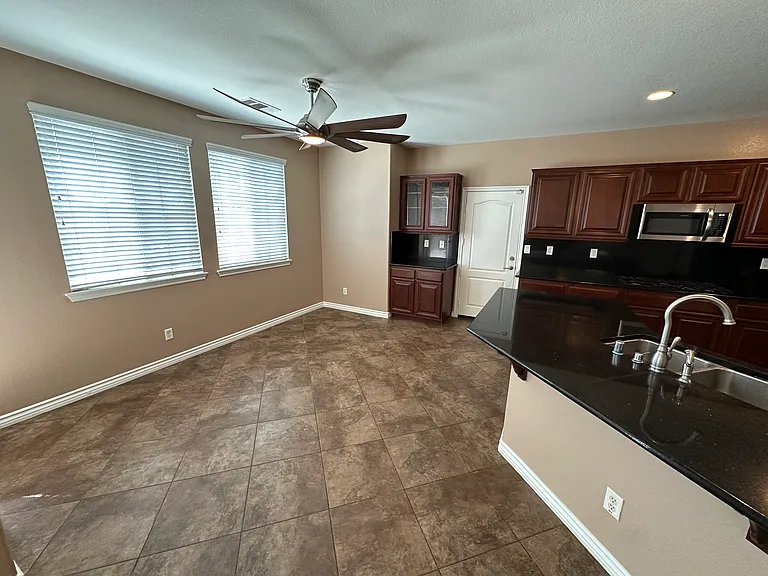 12781 Wine Cellar Ct — Photo 8