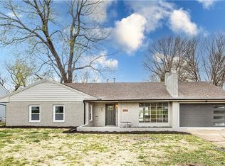 3206 S Santa Fe Rd, Independence, MO 64055