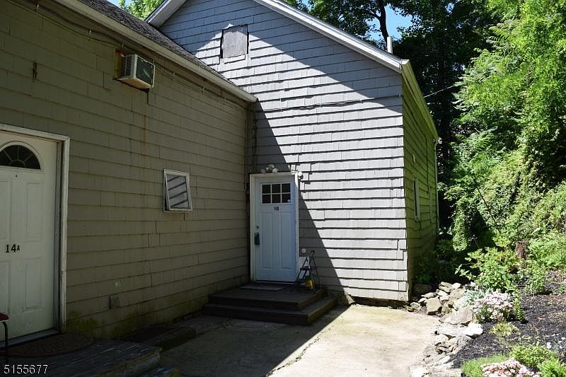 14 W Main St Clinton NJ Zillow