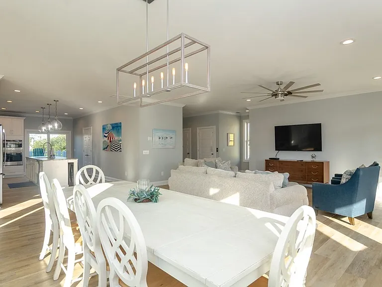 507 N Fort Fisher Blvd — Photo 15