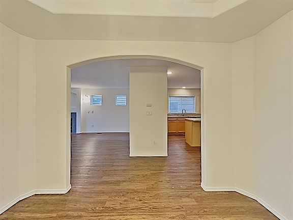 3rd image of 18409 96th Ave E