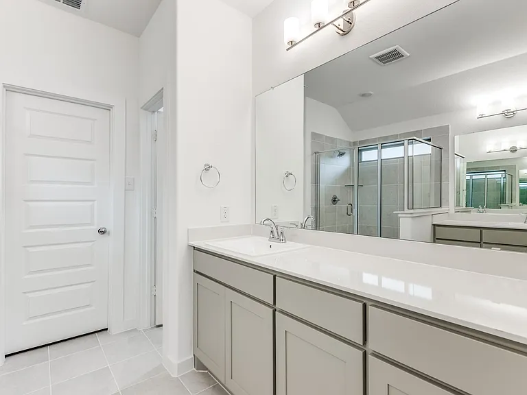 4923 Bellhurst Dr — Photo 17