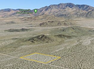 11236 S Ray Rd, Yucca, AZ 86438