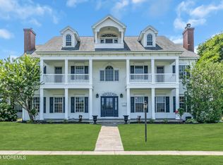 221 Howell Ave, Spring Lake, NJ 07762