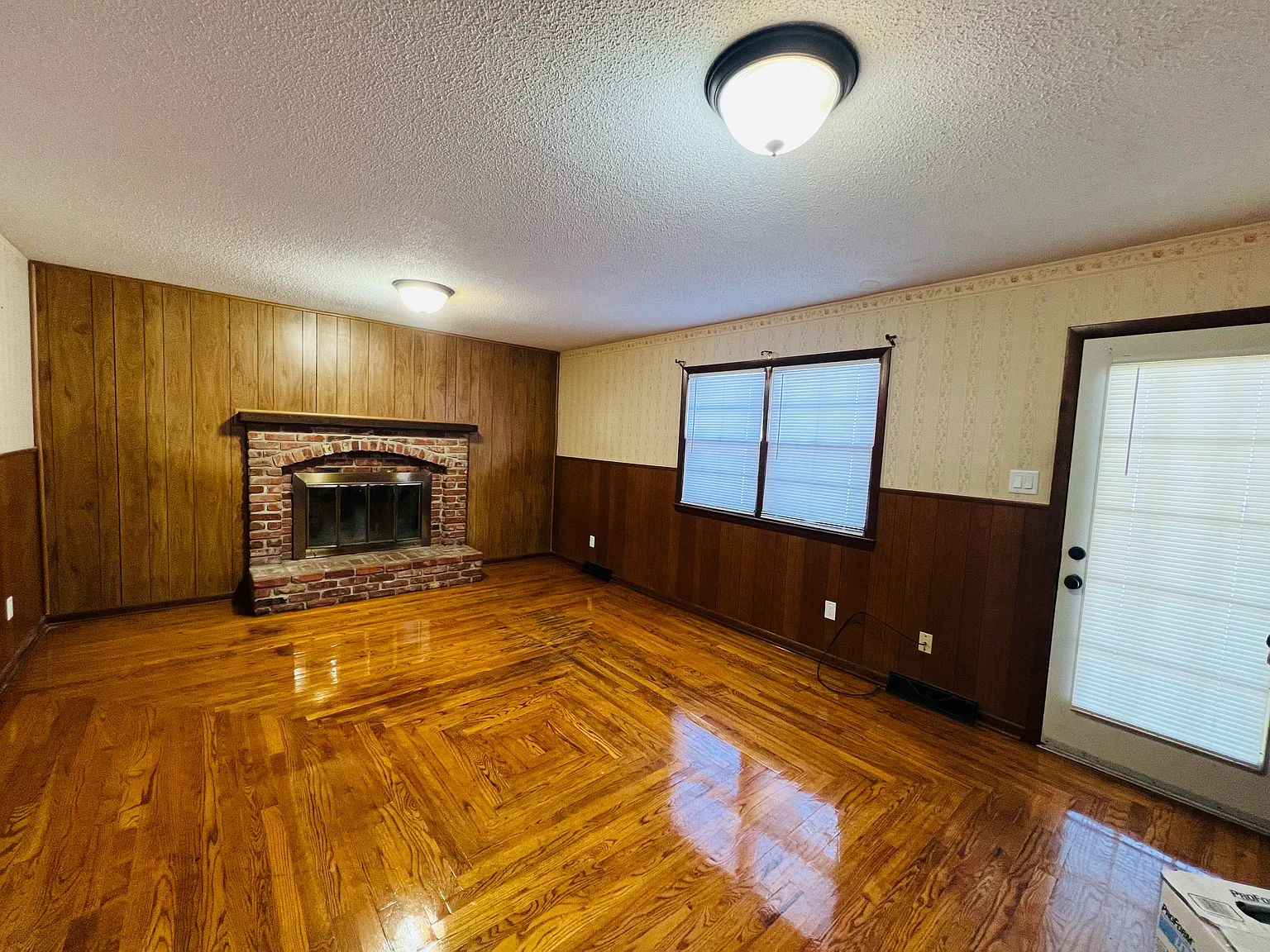 4 bed, 2532 sqft, $1,760 — Photo 4