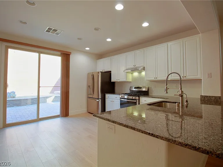 10550 Tranquil Glade Ln — Photo 4