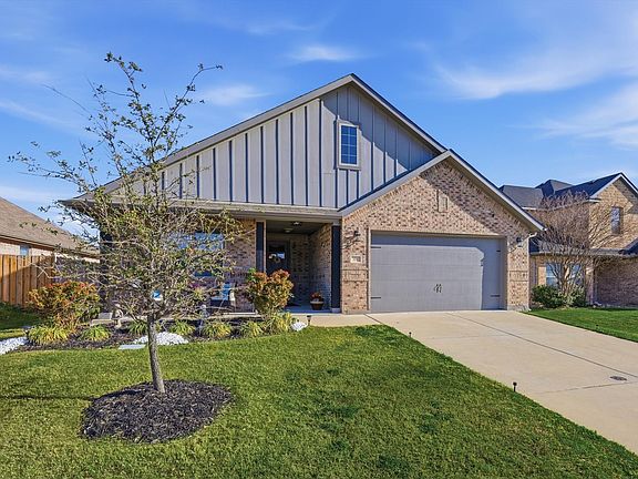 2nd image of 63 Kramer Ln