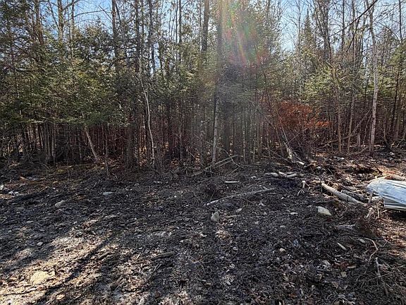 4th image of 358 Puddledock Road