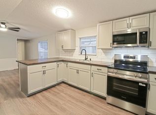 20 Avenue C, Burlington, VT 05408