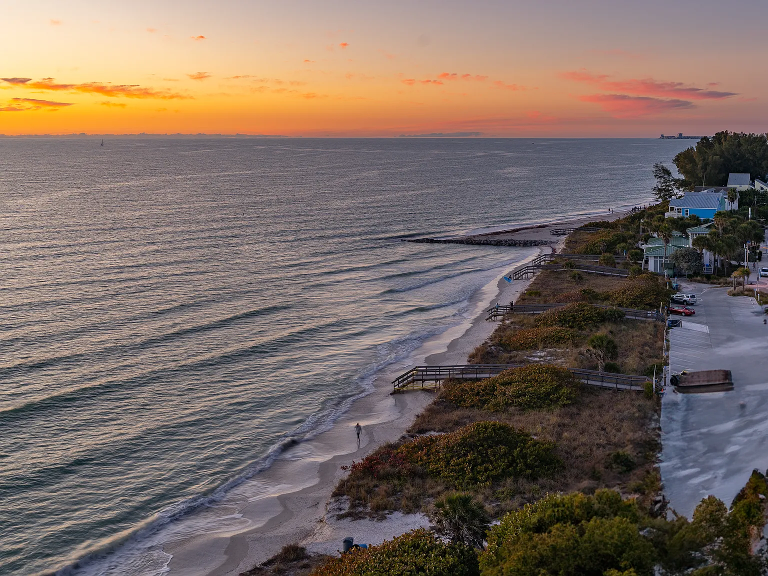 Mansions by the sea Gulf Front Condo — Photo 4