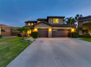 16504 High Bluff Ct, Riverside, CA 92503