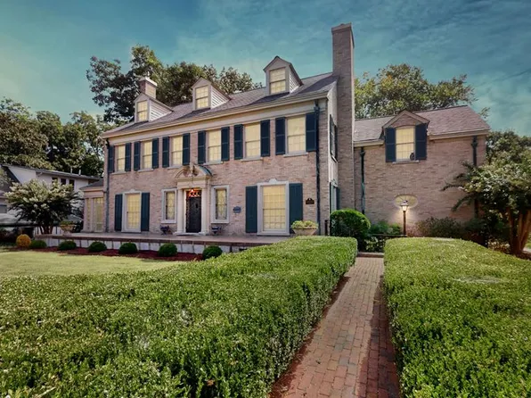 505 Walnut St, Paris, TN 38242