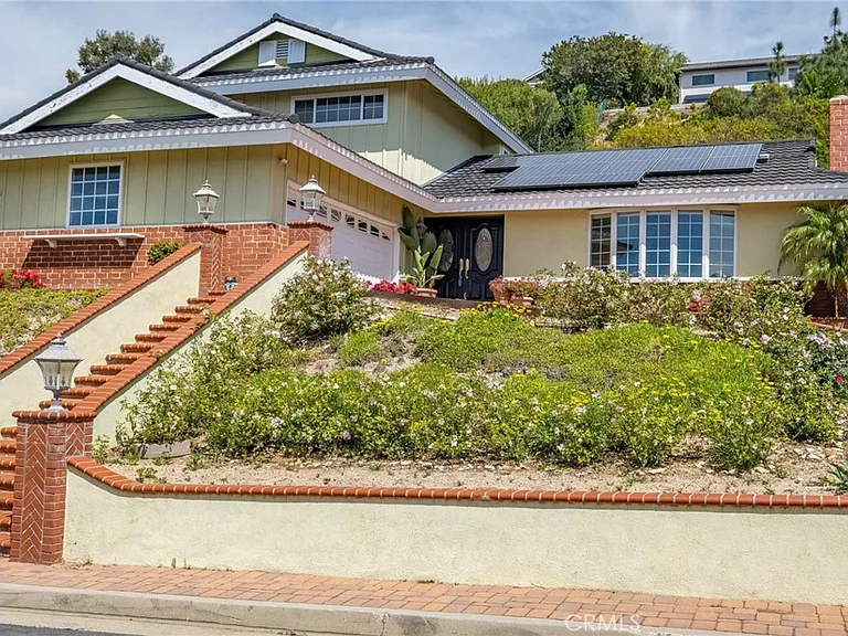 3675 Vigilance Dr — Photo 5